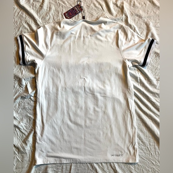 !Ay Guey! White Skull Graphic Men's T-Shirt Size Medium NWT - Picture 13 of 14